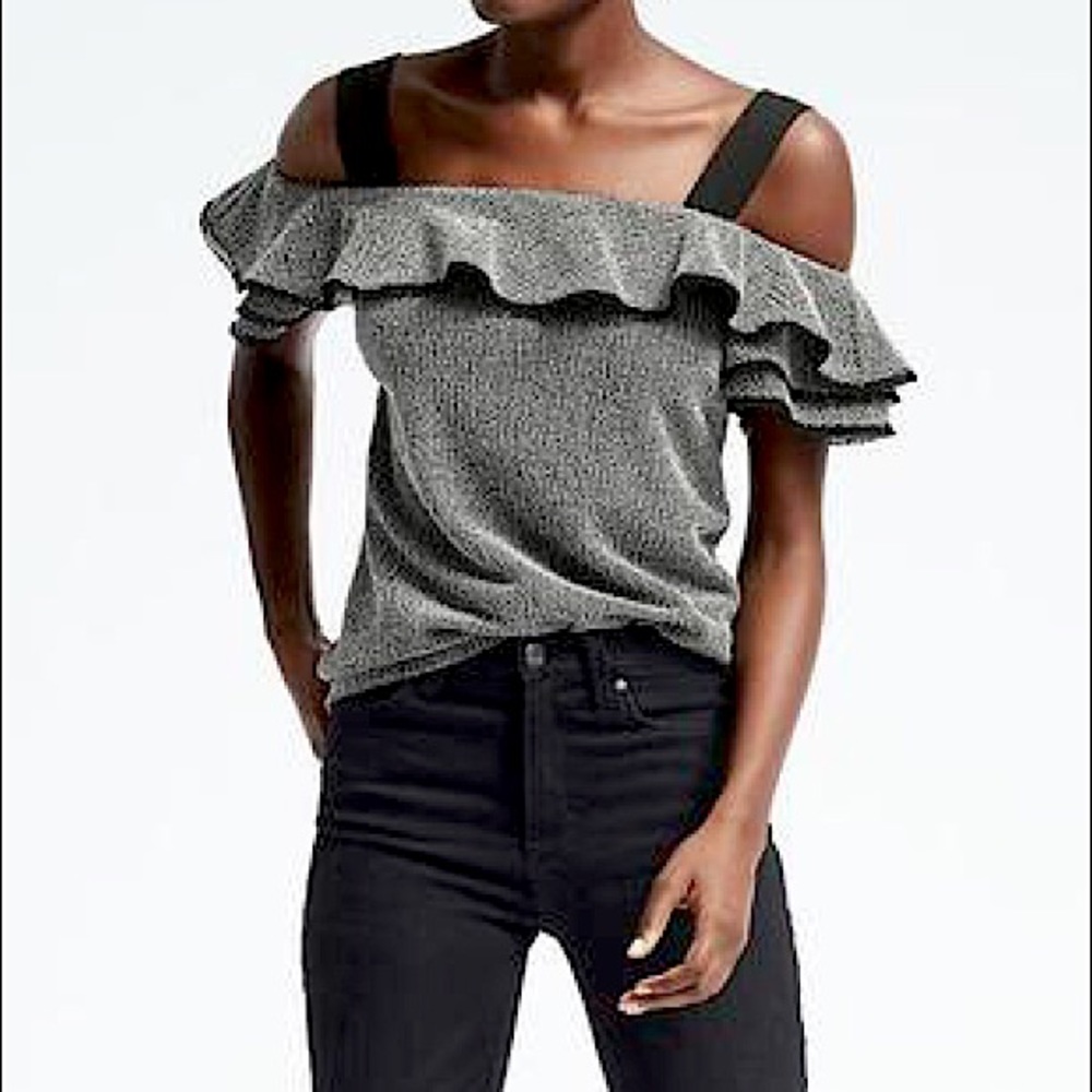 NWOT Banana Republic Off Shoulder Ruffle Sleeve Top Size XS